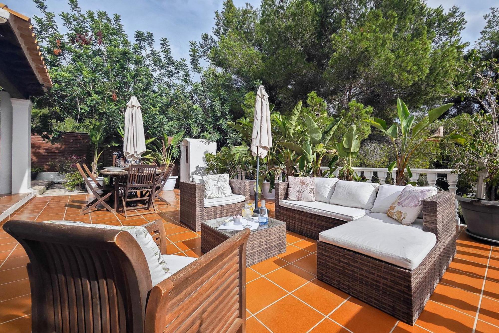 Villa Mercedes Santa Eularia des Riu Ngoại thất bức ảnh